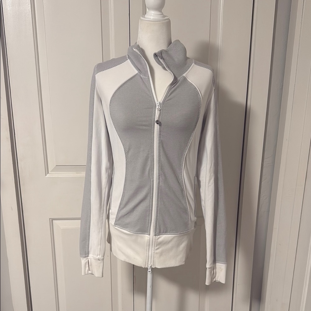 Lulu lemon Gray and White Zip-Up Jacket